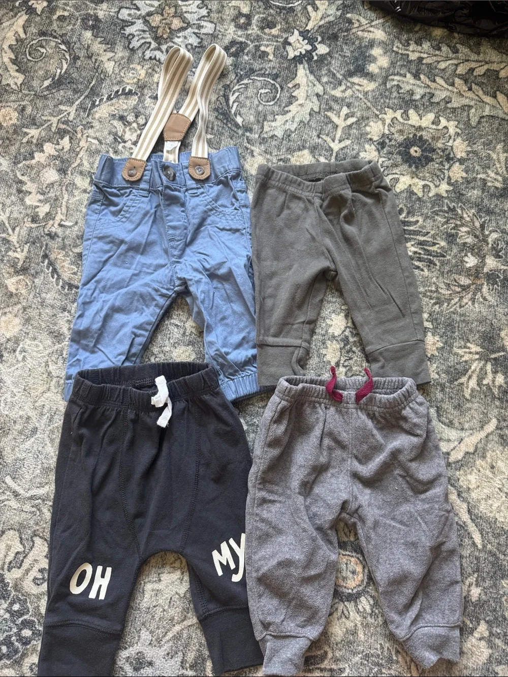 39 Piece Baby Clothing Bundle